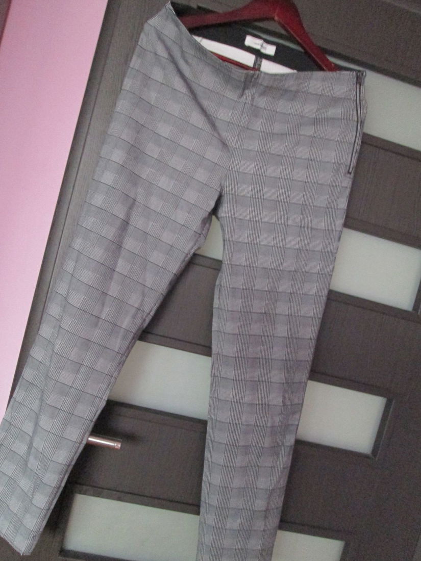 pantaloni elastici dame  42