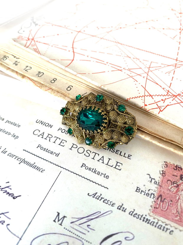 Brosa decorativa cu cristale・Brosa vintage filigranata・Brosa veche