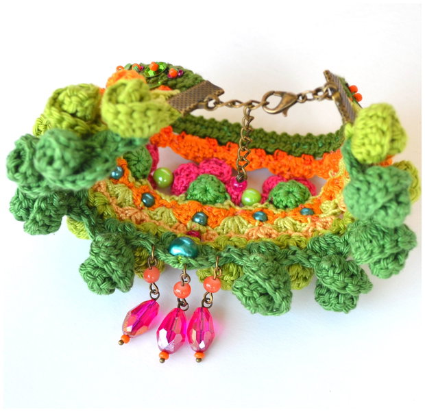 Bratara tip wristcuff verde crosetata, bratara mexicana