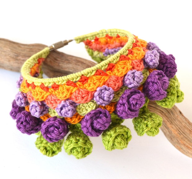 Bratara boho crosetata multicolora