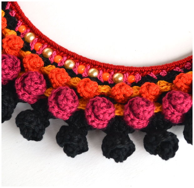 Colier mexican negru-grena