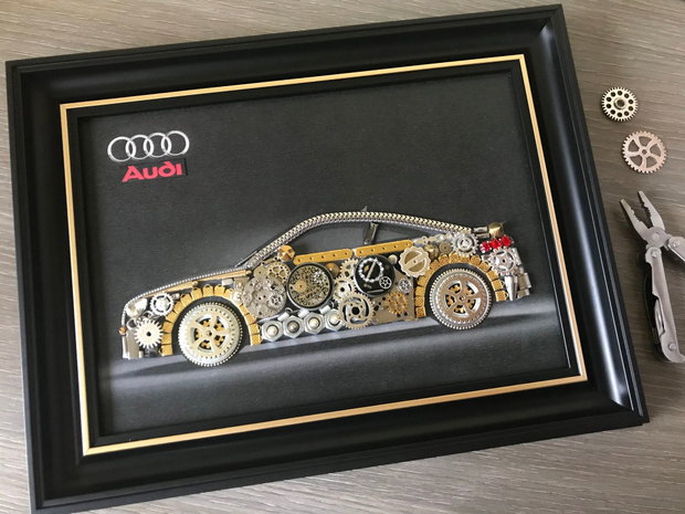 Masina model Audi Cod M 493・Cadouri masini・Cadou personalizat・Tablou steampunk mecanism ceas・Adela Tarziu