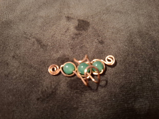 Cercel pe ureche (ear cuff)