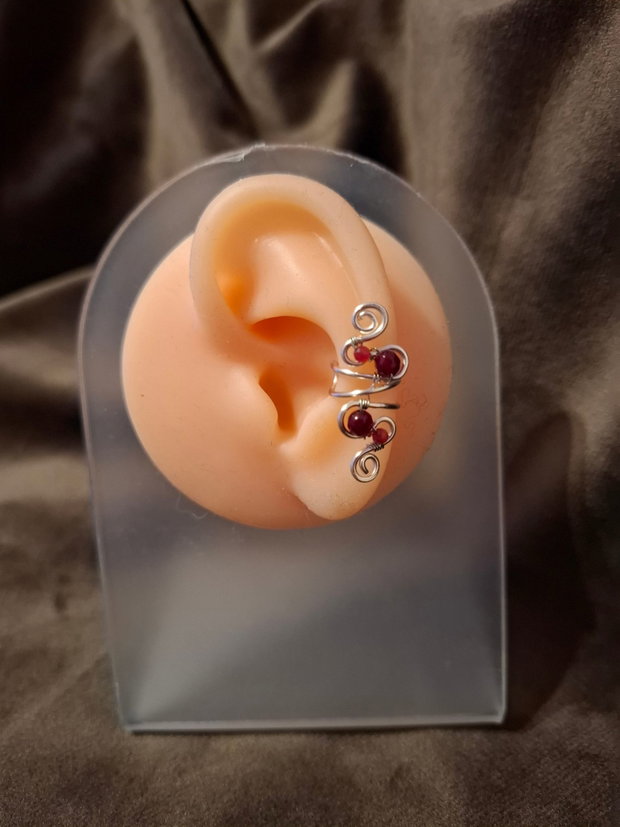 Ear cuff argintat, cercel pe ureche