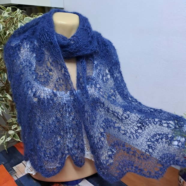 Fular bleumarin