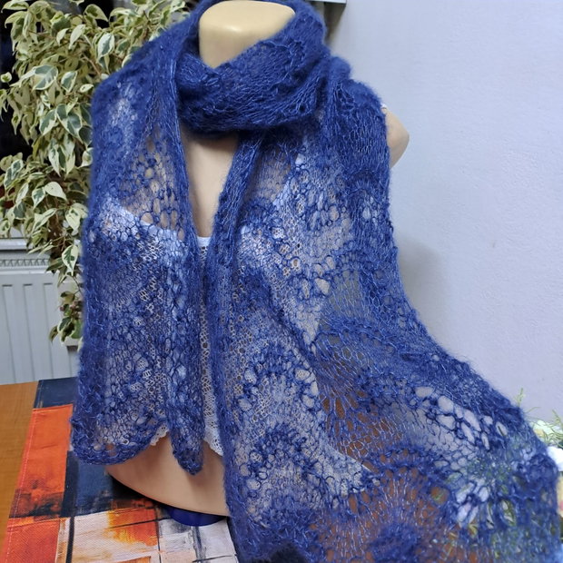 Fular bleumarin