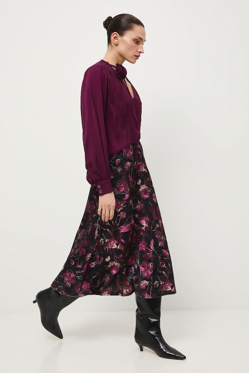 Medicine fusta culoarea negru, midi, evazati