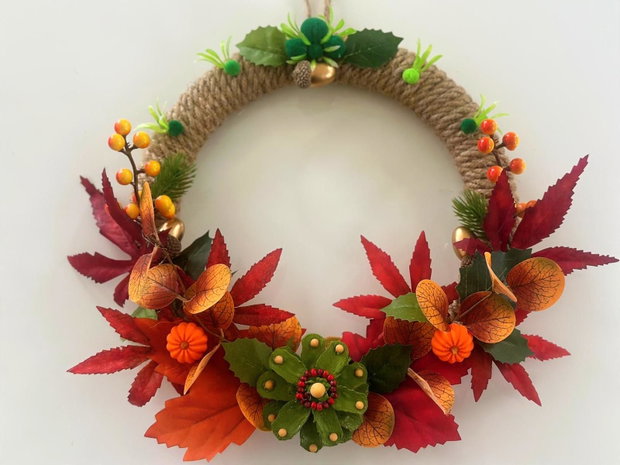 Coroniță decorativă de toamnă