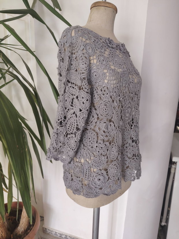 Bluza croșetată gri metal