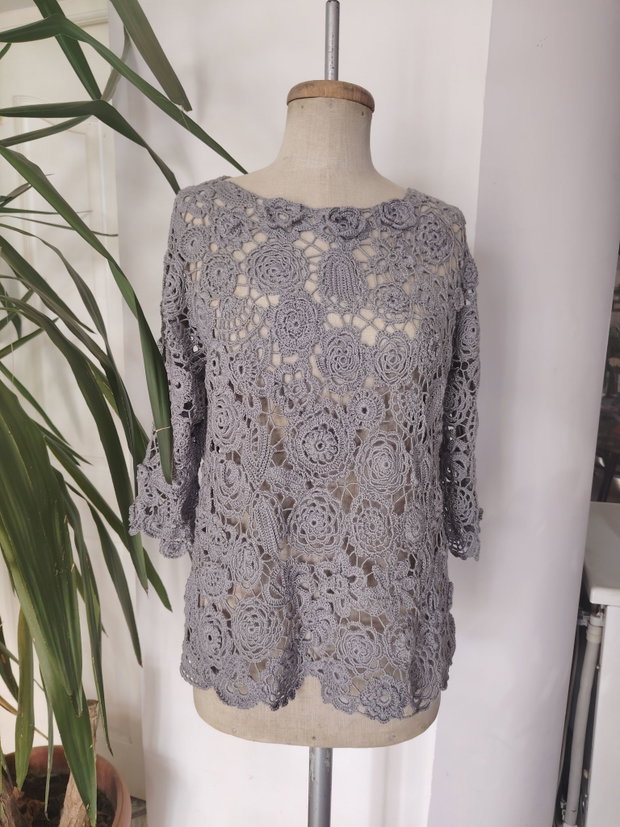 Bluza croșetată gri metal