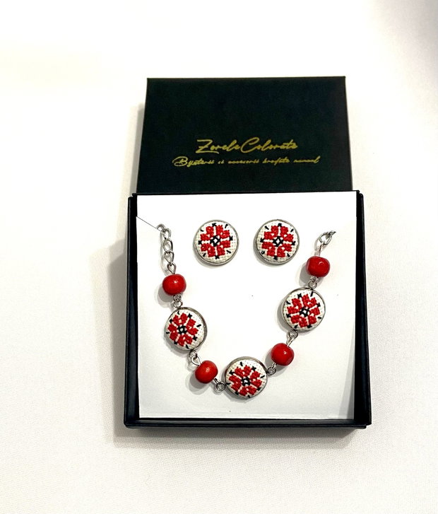 Set bratara si cercei cu broderie manuala