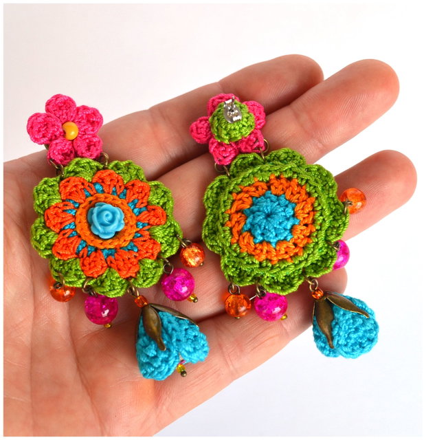 Cercei mexicani multicolori