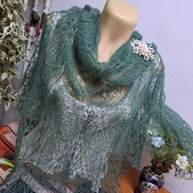 Șal triunghiular verde