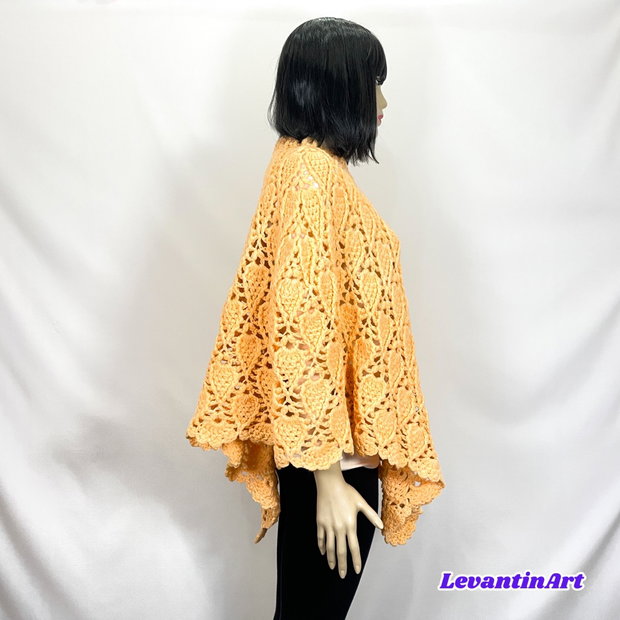 Poncho piersica din lana tip merino, crosetat. Poncho dama handmade