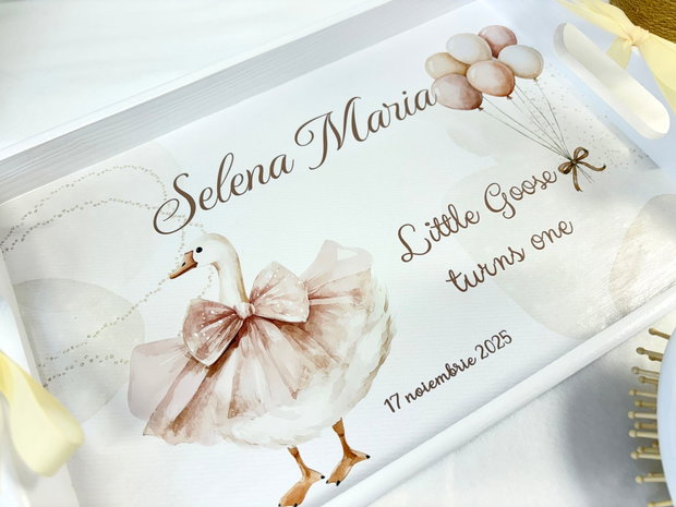 Set aniversar personalizat 1 anisor - Little goose - Tavita turta si accesorii