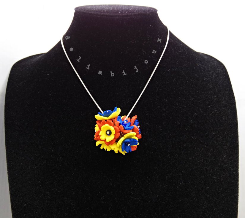 Set bijuterii handmade cu flori - Tricolorul Romaniei (cod1331)