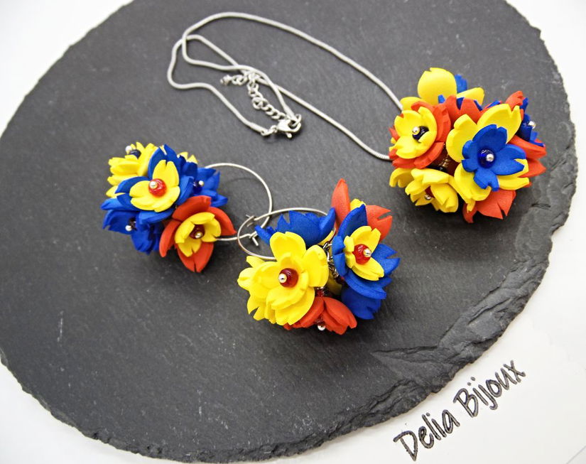 Set bijuterii handmade cu flori - Tricolorul Romaniei (cod1331)