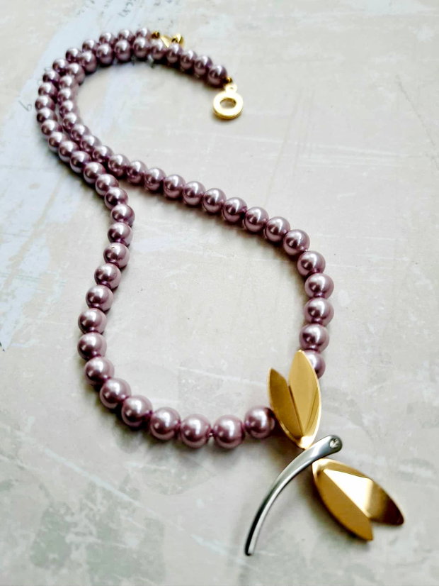Colier perle de Mallorca lila & libelula inox