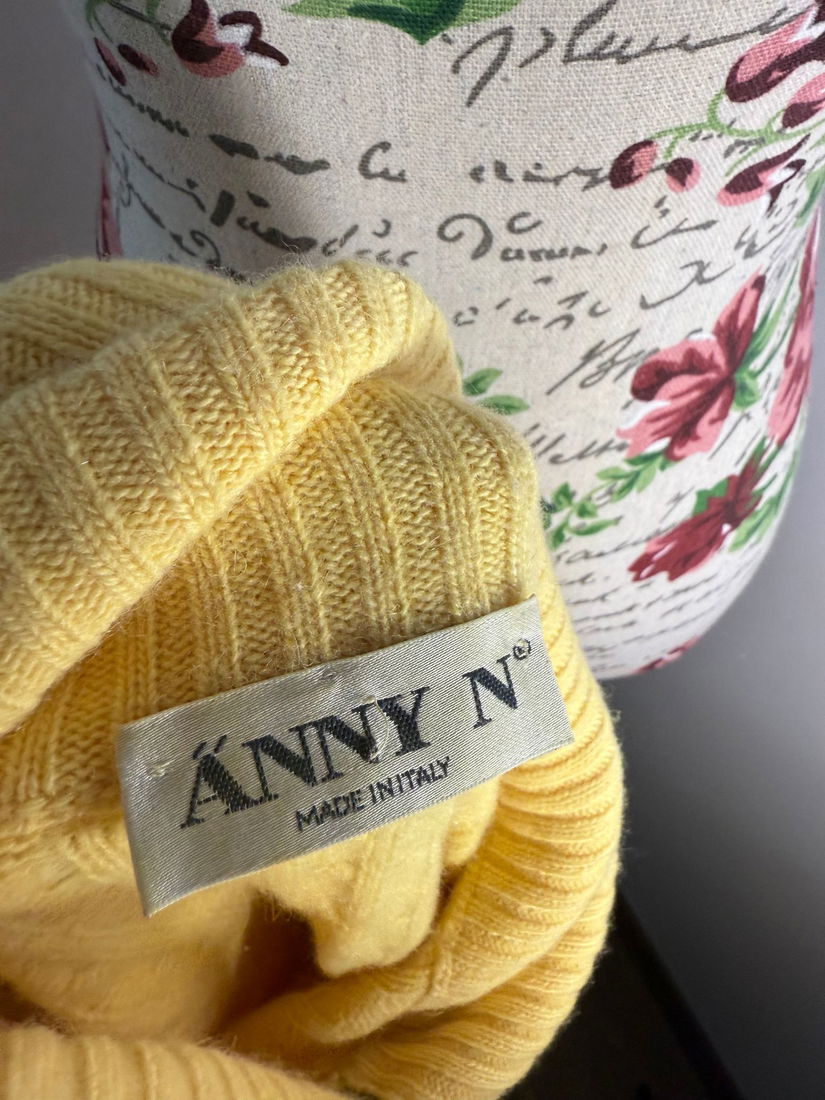 Pulover vintage Anny N lână de miel și angora