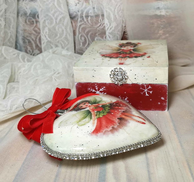 Set cadou Crăciun "Zâna Iernii" - Cutie lemn si ornament inimă cu strasuri