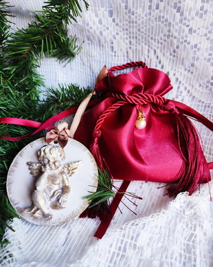 Îngeraș în Relief cu Săculeț Cadou  Decorațiune Handmade de Crăciun