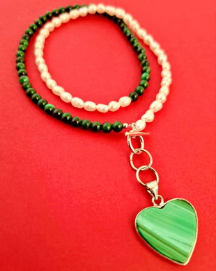Colier CHOKER inima Malachit natural & perle albe de cultura