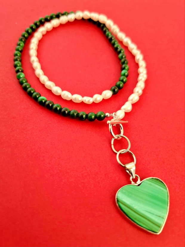 Colier CHOKER inima Malachit natural & perle albe de cultura