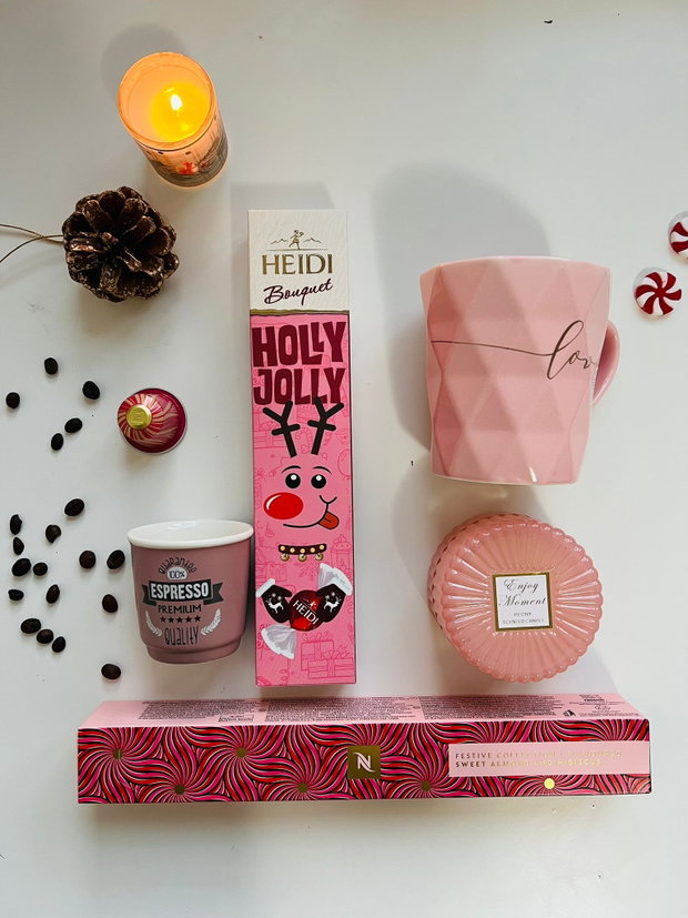 Gift box Luxury Pink - set cadou roz pastel ediție festivă