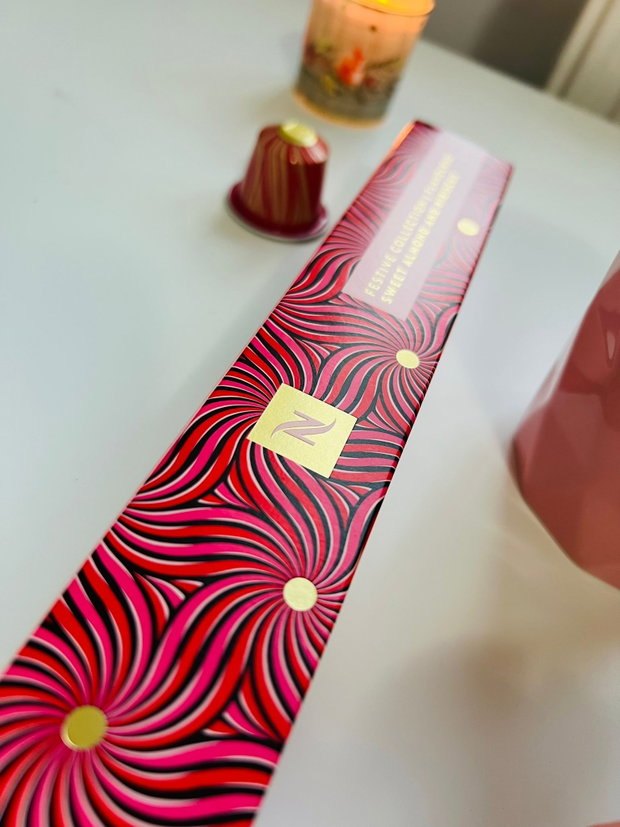 Gift box Luxury Pink - set cadou roz pastel ediție festivă