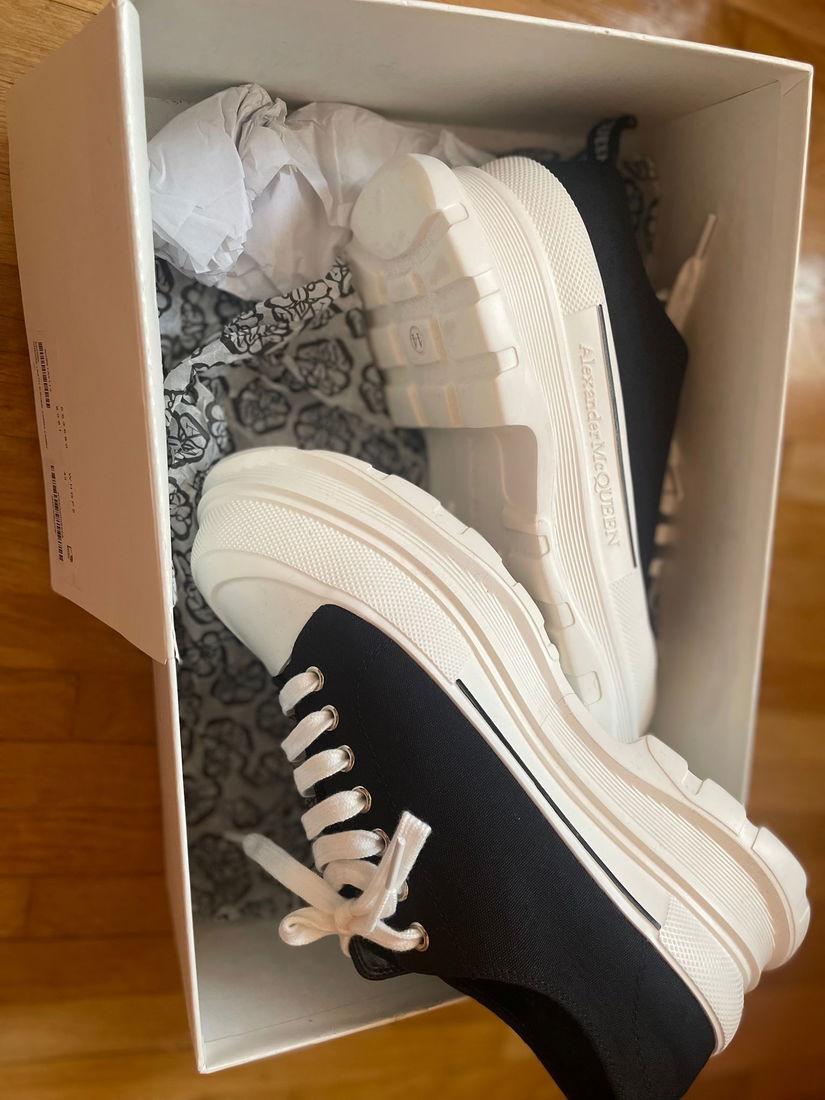 Alexander Mcqueen Boots Low