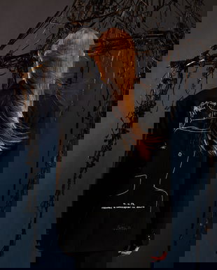 Medicine sacou culoarea negru