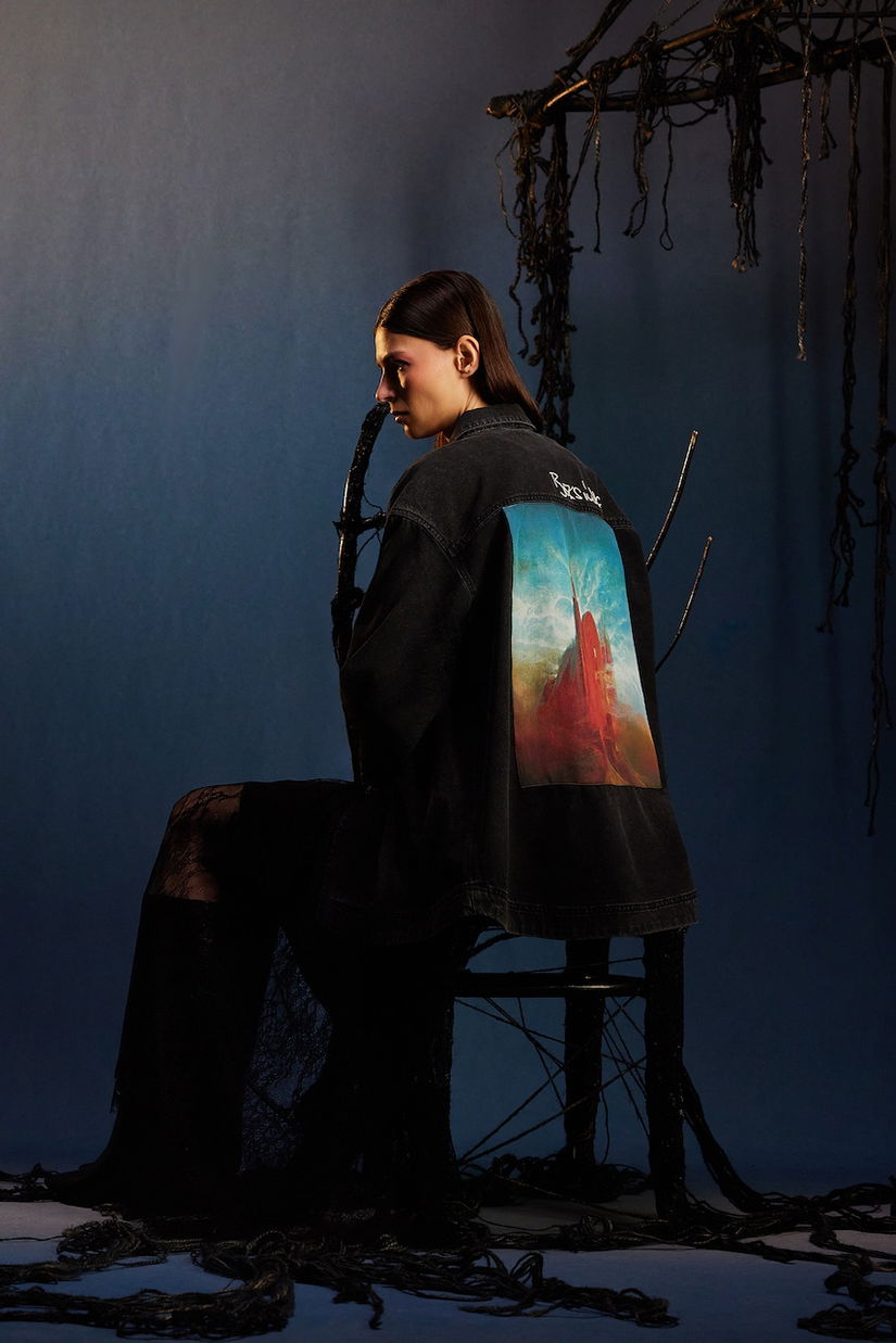 Medicine camasa jeans culoarea negru, cu guler clasic, relaxed