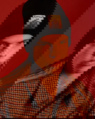 Medicine caciula culoarea negru