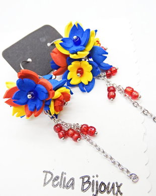 Cercei handmade statement - flori - Tricolorul Romaniei (cod1334)