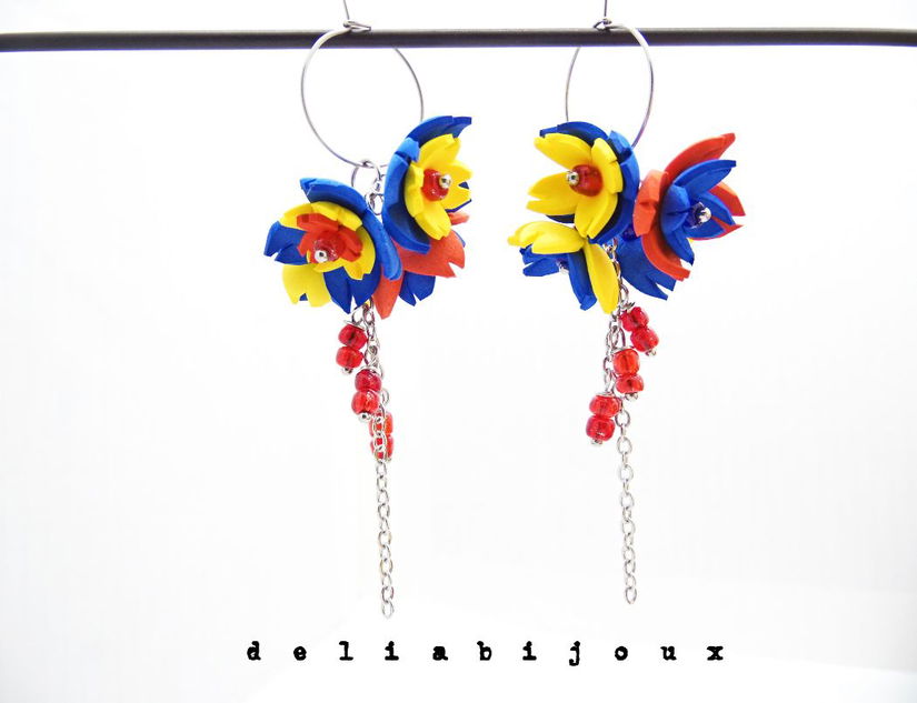 Cercei handmade statement - flori - Tricolorul Romaniei (cod1334)