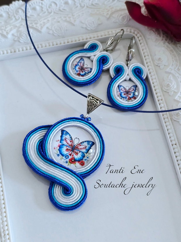 Set albastru soutache cu fluturi