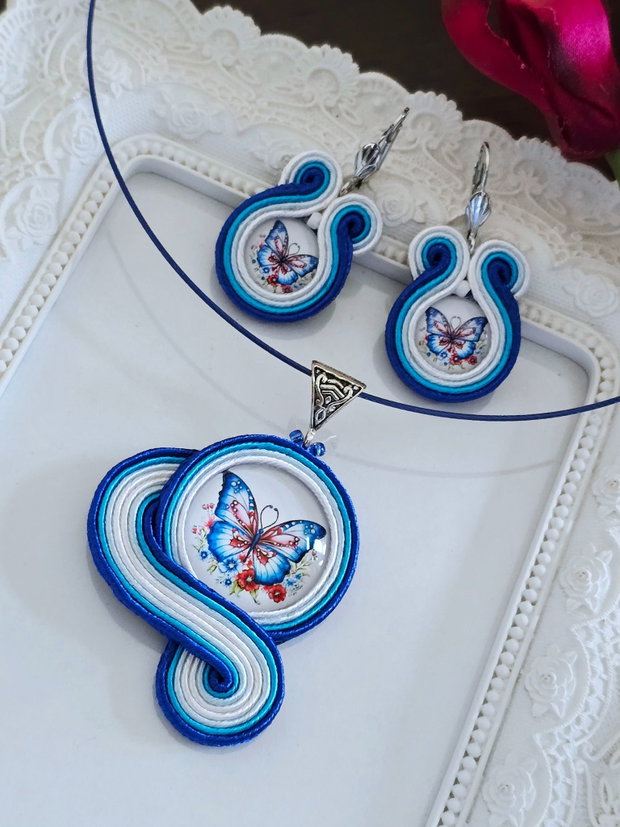 Set albastru soutache cu fluturi