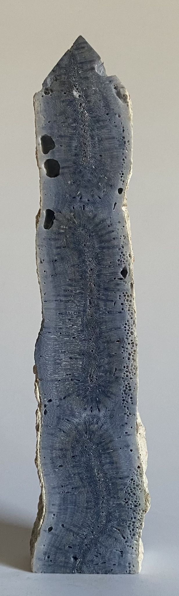 Coral Albastru - Obelisc piatra semipretioasa