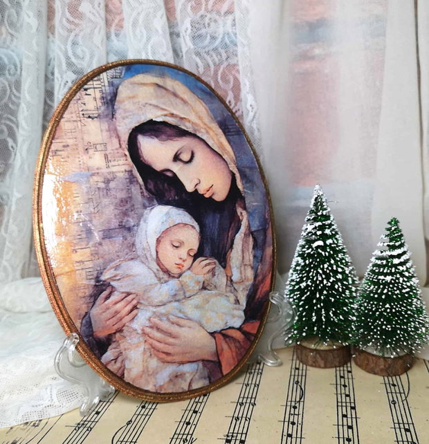 Inima Craciunului - decoratiune pentru Craciun cu tema religioasa
