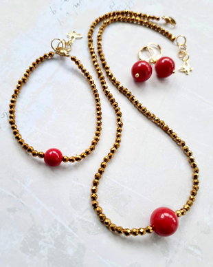 Set CHOKER hematit auriu & Perle Mallorca rosii