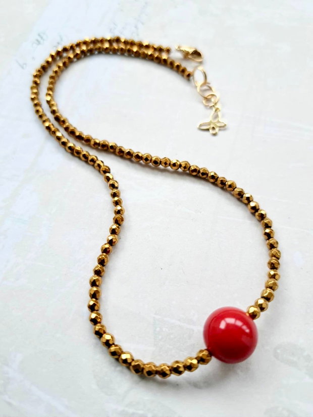 Set CHOKER hematit auriu & Perle Mallorca rosii