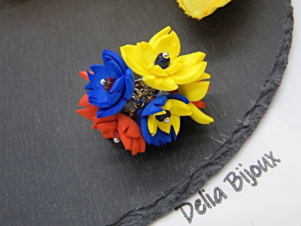 Inel handmade statement - flori - Tricolorul Romaniei (cod1337)