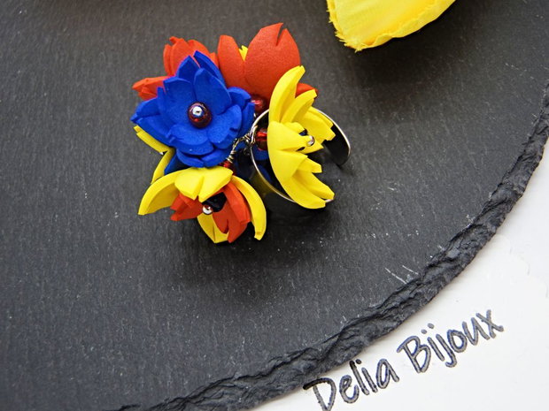Inel handmade statement - flori - Tricolorul Romaniei (cod1337)