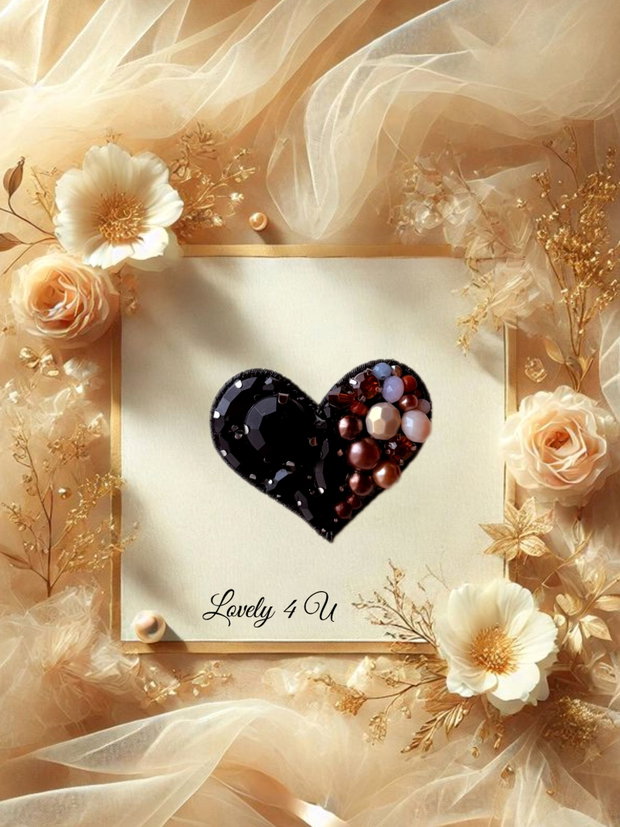 Broșa - inimioara , Broșa handmade inima cu perle, Pe verso, mesajele Sparkle every day , Love yourself , Shine on