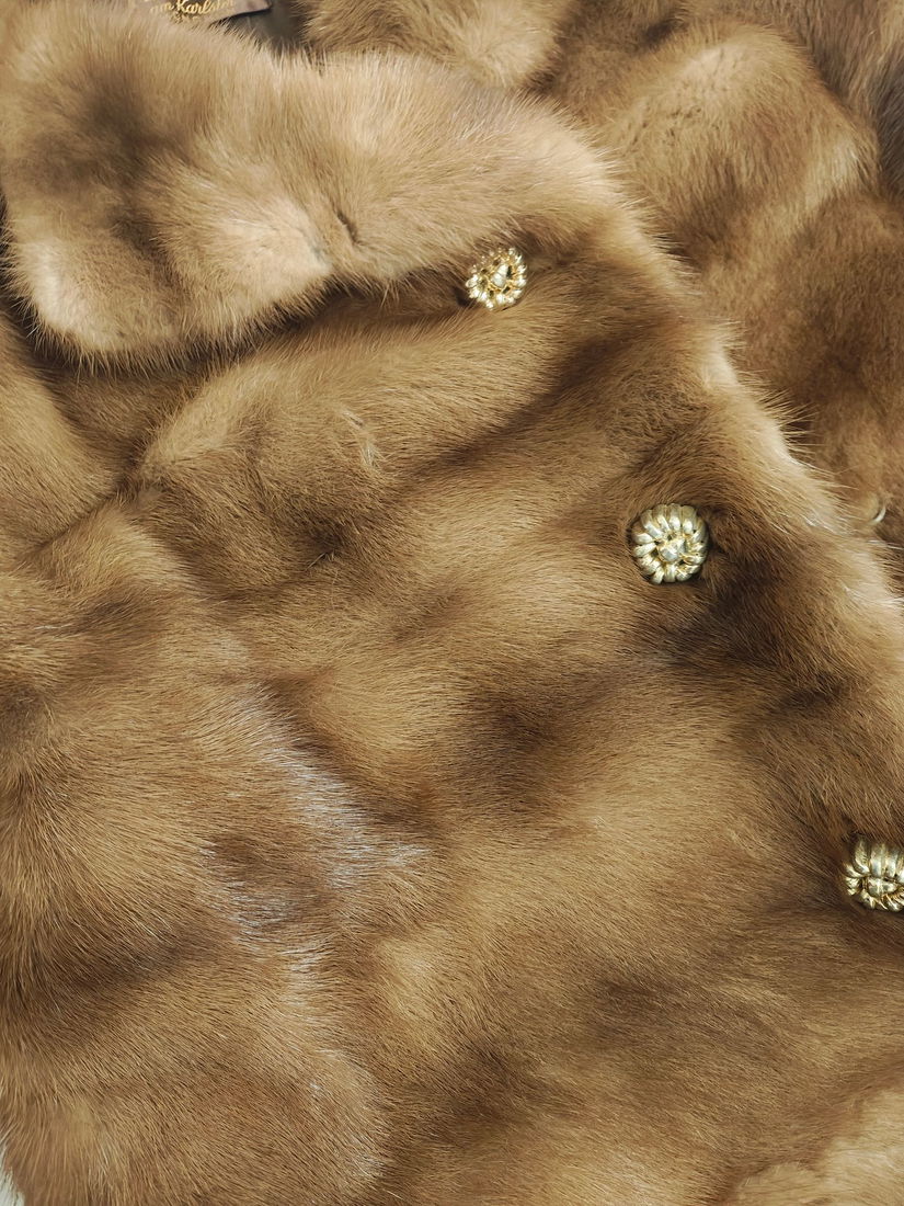 Haina blana naturala nurca