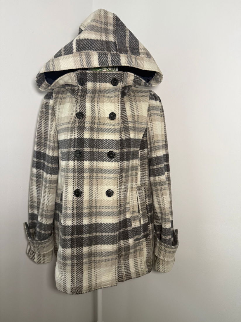 Palton scurt Zara din lână 51%, superb