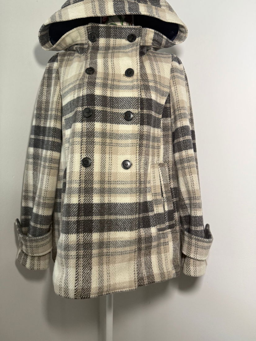 Palton scurt Zara din lână 51%, superb