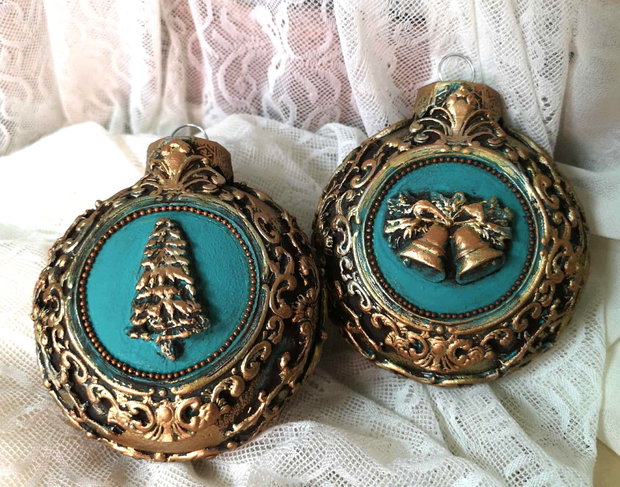 Turcoaz și bronz - Set globuri decorate in stil baroc