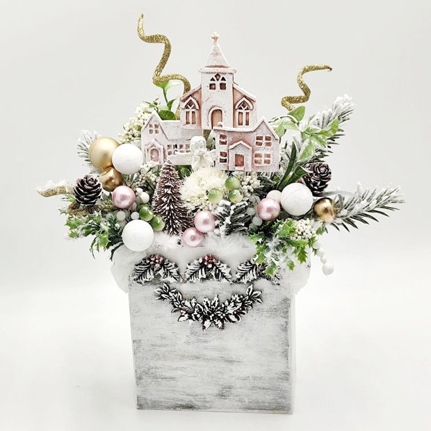 Aranjament de Craciun handmade, sat de poveste, 4542