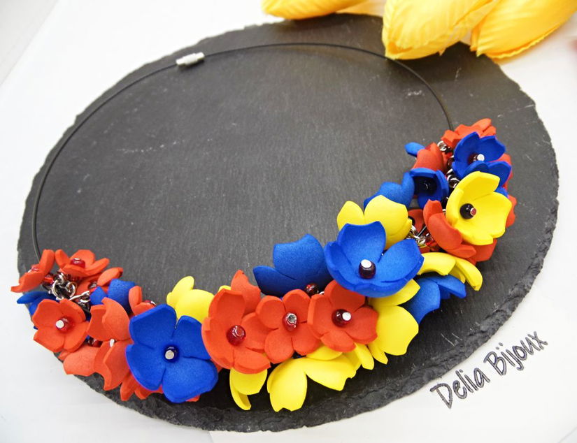 Colier handmade statement - Tricolorul Romaniei (cod1338)